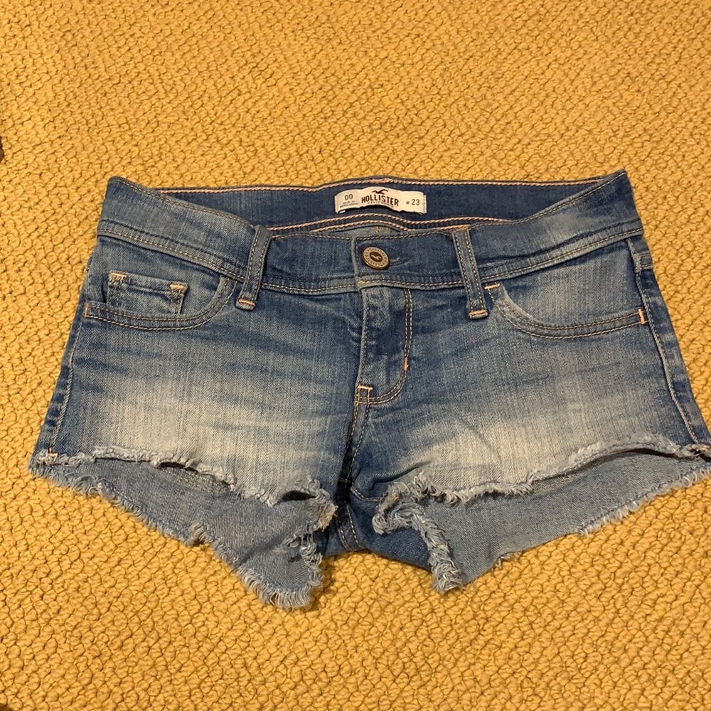 Light Wash Hollister Shorts